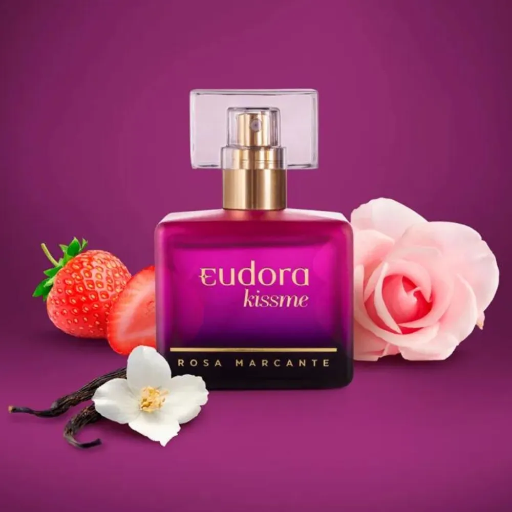Kiss Me Rosa Marcante Eudora — floral gourmand doce e cremoso.