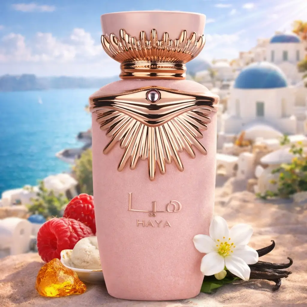 Perfume árabe feminino fresco Lattafa Haya em cenário elegante de verão com flores suaves e atmosfera leve.